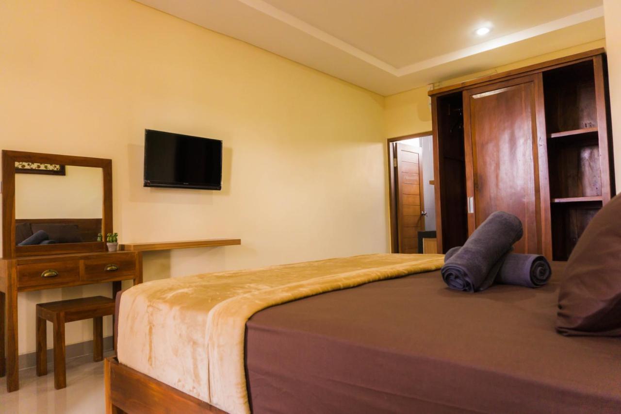 Hotel Cakra House Denpasar Exterior foto